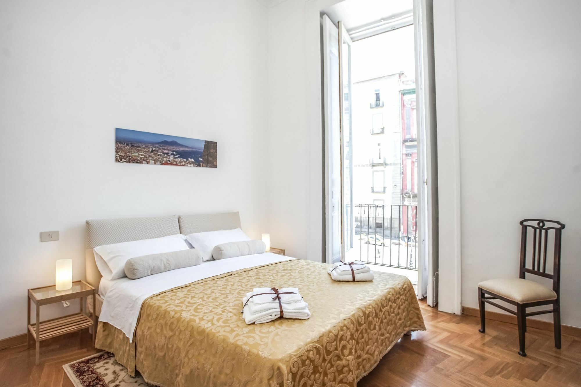 Appartement Casa Napoletana - San Domenico à Naples Extérieur photo